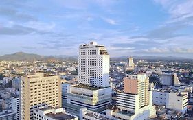 โรงแรมลี การ์เดนส์ พลาซ่า หาดใหญ่ (SHA Extra Plus)